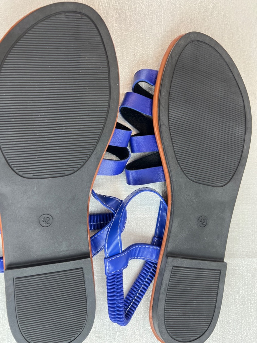 Sandals - Picture 4 of 4